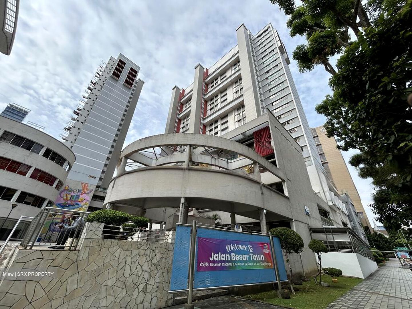 Bras Basah Complex (D7), Retail #455680751
